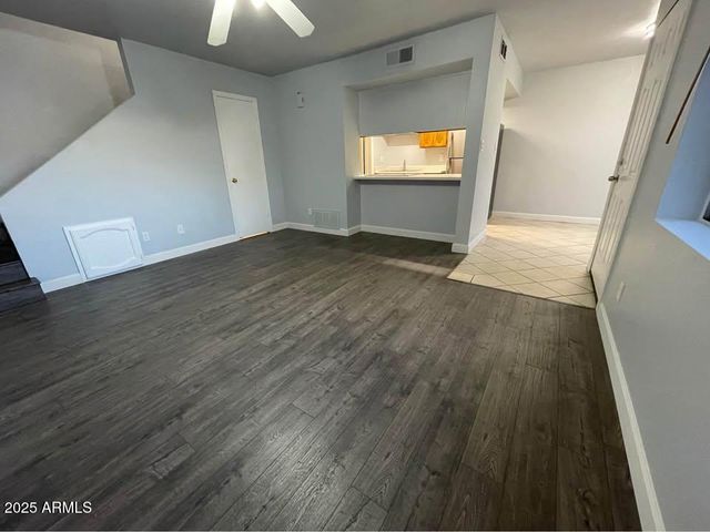 1455 N ALMA SCHOOL Road 11, Mesa, AZ 85201