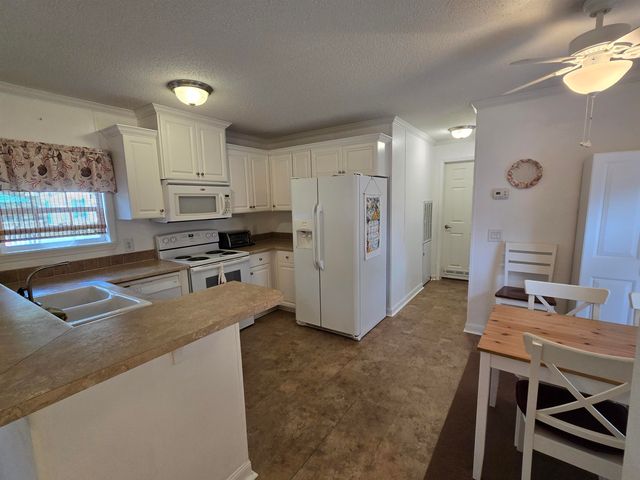 466 W Banks Dr., Garden City Beach, SC 29576