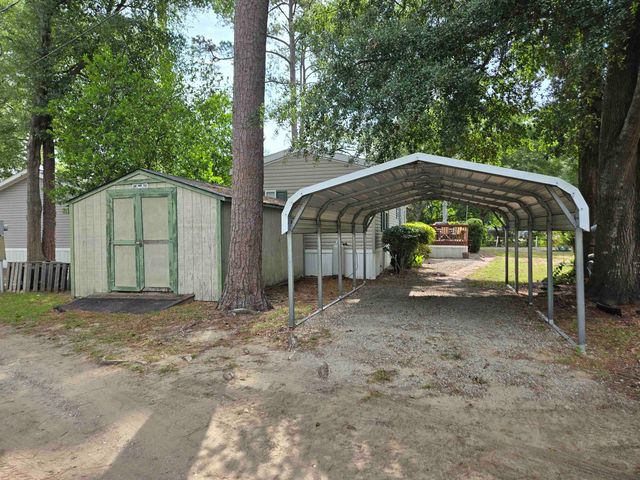 466 W Banks Dr., Garden City Beach, SC 29576