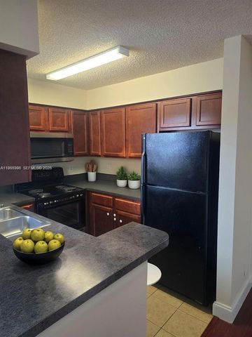 7610 Westwood Drive 120, Tamarac, FL 33321