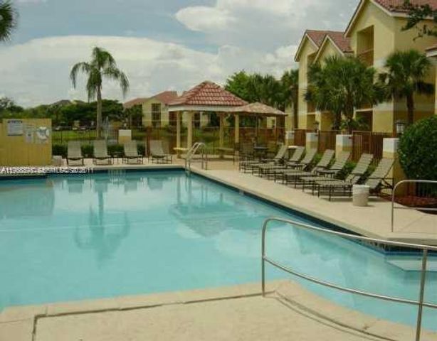 7610 Westwood Drive 120, Tamarac, FL 33321