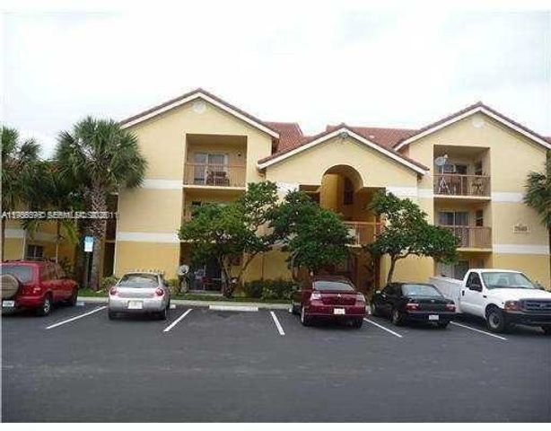 7610 Westwood Drive 120, Tamarac, FL 33321