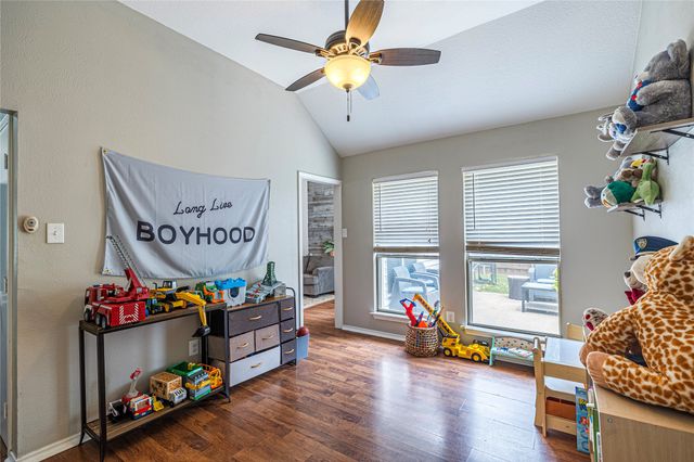 1104 Old Knoll Drive, Wylie, TX 75098