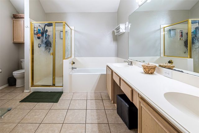 1104 Old Knoll Drive, Wylie, TX 75098