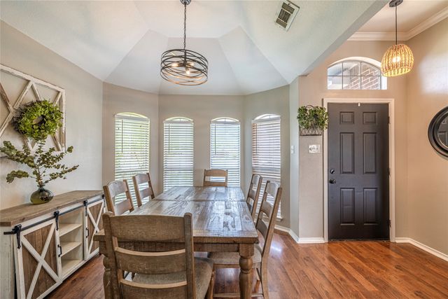 1104 Old Knoll Drive, Wylie, TX 75098
