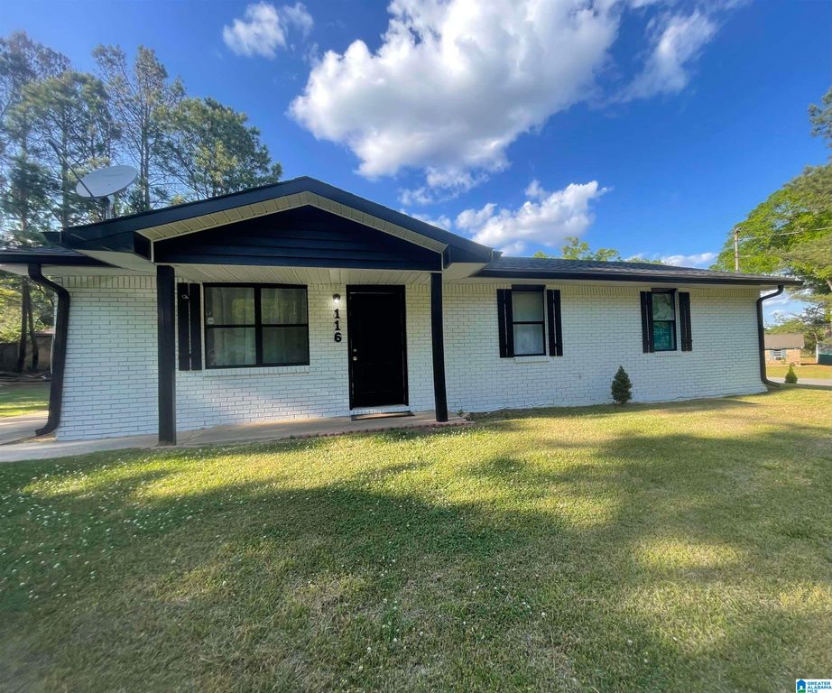 116 RANDALL CIRCLE, Clanton, AL 35045