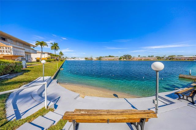 1015 SW 11th Ave 5K, Hallandale Beach, FL 33009