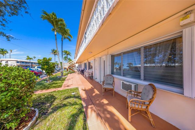 1015 SW 11th Ave 5K, Hallandale Beach, FL 33009