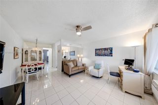 1015 SW 11th Ave 5K, Hallandale Beach, FL 33009