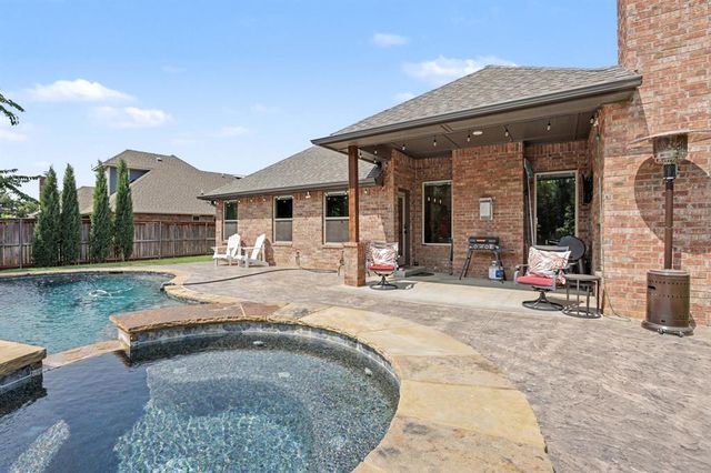 2117 Hidden Prairie Court, Edmond, OK 73013