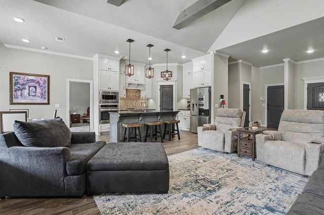 2117 Hidden Prairie Court, Edmond, OK 73013