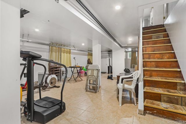 1955 Andrews Avenue S, Bronx, NY 10453