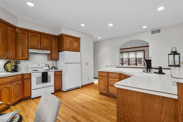 N4076 County Road E, Freedom, WI 54130