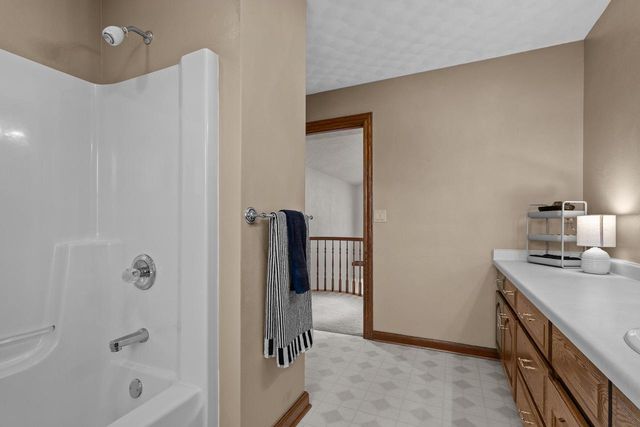 N4076 County Road E, Freedom, WI 54130