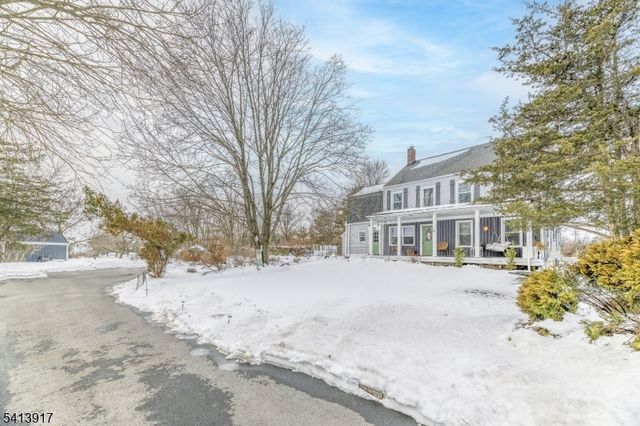 49 New Amwell Rd, Hillsborough Twp., NJ 08844