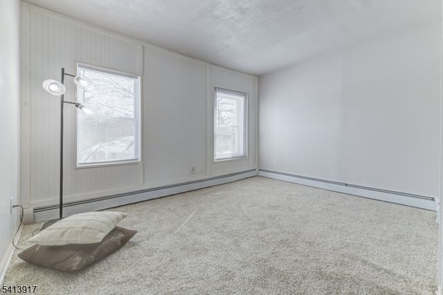 49 New Amwell Rd, Hillsborough Twp., NJ 08844