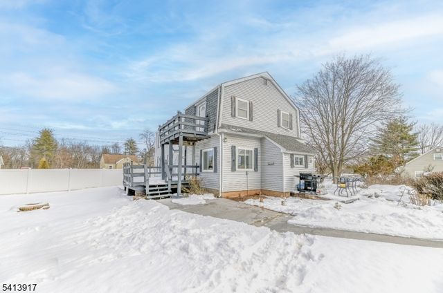 49 New Amwell Rd, Hillsborough Twp., NJ 08844