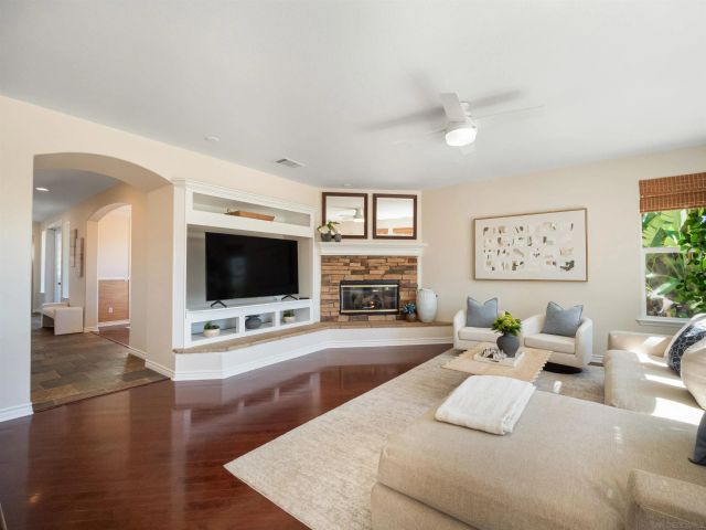 8504 Galway, San Diego, CA 92129