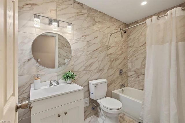 325 Appian AVE, Virginia Beach, VA 23452