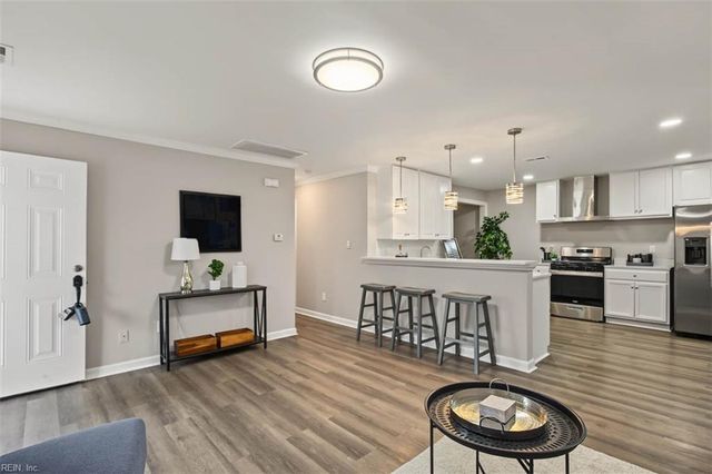 325 Appian AVE, Virginia Beach, VA 23452