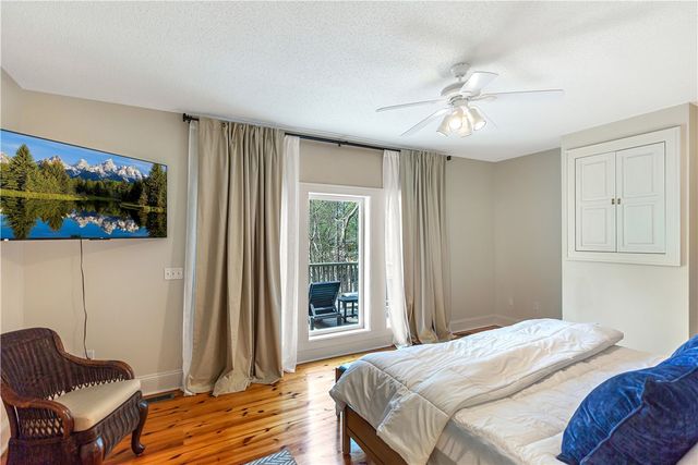 125 Cove Nook, Six Mile, SC 29682