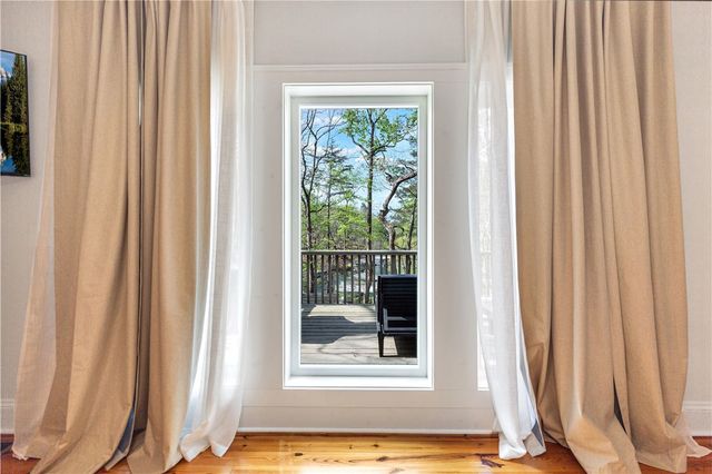 125 Cove Nook, Six Mile, SC 29682