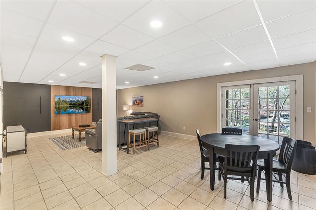 125 Cove Nook, Six Mile, SC 29682