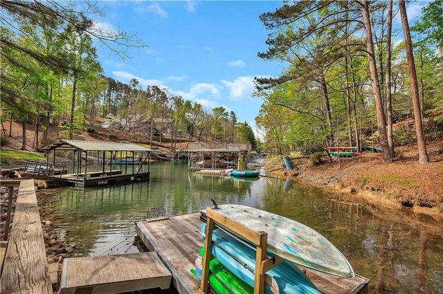 125 Cove Nook, Six Mile, SC 29682