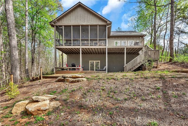 125 Cove Nook, Six Mile, SC 29682