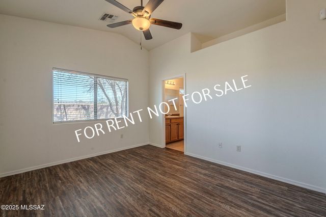 6339 E Garden Stone Drive, Tucson, AZ 85756
