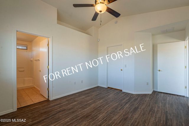 6339 E Garden Stone Drive, Tucson, AZ 85756