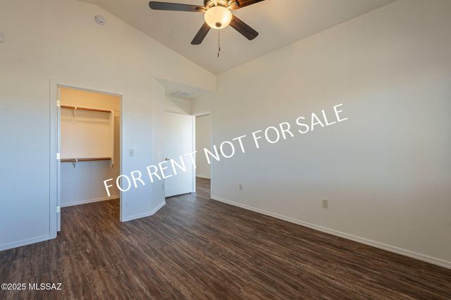 6339 E Garden Stone Drive, Tucson, AZ 85756