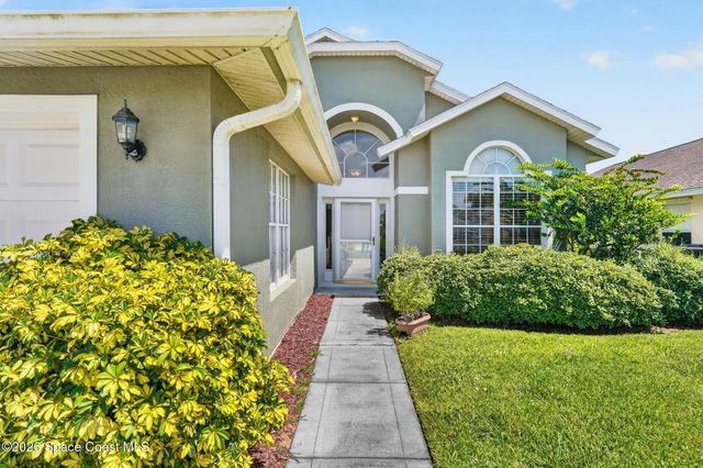 3802 Saint Armens Circle, Melbourne, FL 32934