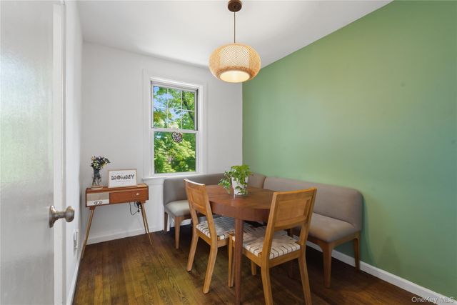 14 Soundview Avenue 28, White Plains, NY 10606