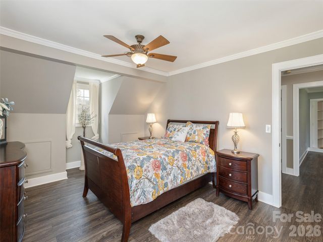 514 Whispering Hills Drive, Hendersonville, NC 28792