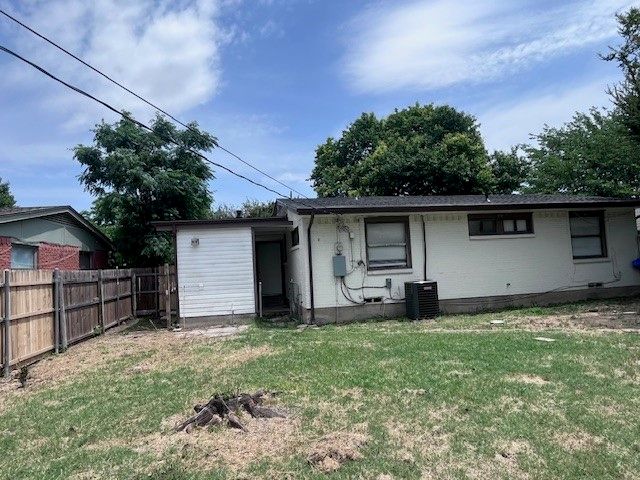 2428 Klondike Drive, Dallas, TX 75228