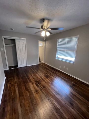 2428 Klondike Drive, Dallas, TX 75228