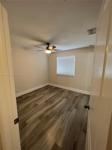 7319 NW 174th Ter 103, Hialeah, FL 33015