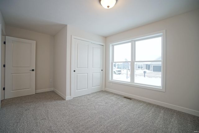 455 N Eastfield Circle, Milford, IN 46542