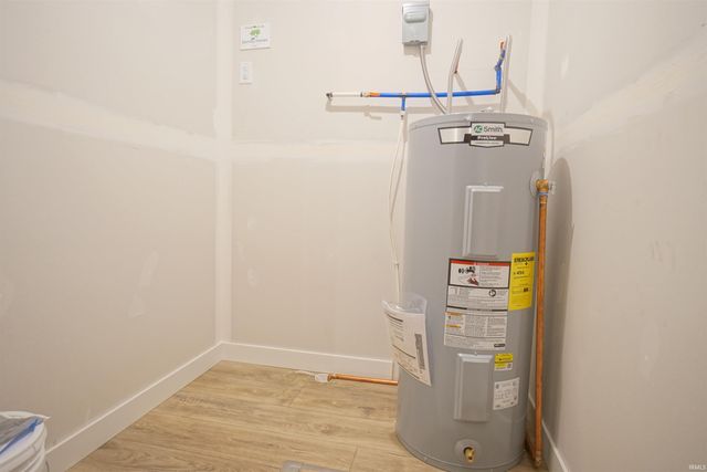 455 N Eastfield Circle, Milford, IN 46542