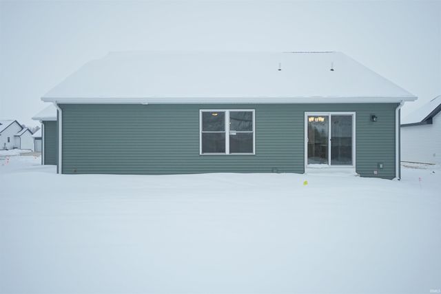 455 N Eastfield Circle, Milford, IN 46542