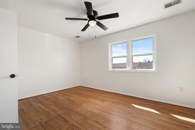 21 W ORNDORFF, Brunswick, MD 21716
