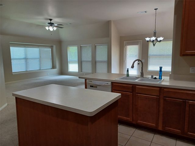 664 Vickie Street, Crowley, TX 76036