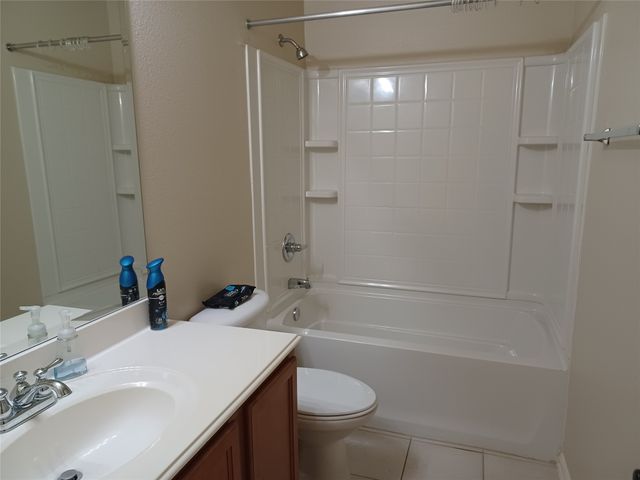 664 Vickie Street, Crowley, TX 76036