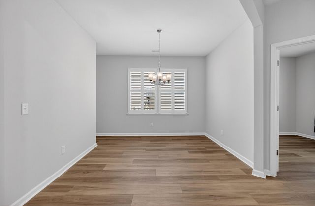 569 Yellow Leaf Lane, Summerville, SC 29486