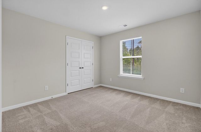 569 Yellow Leaf Lane, Summerville, SC 29486