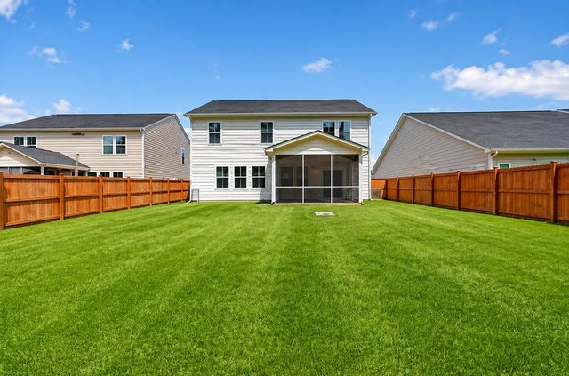 569 Yellow Leaf Lane, Summerville, SC 29486