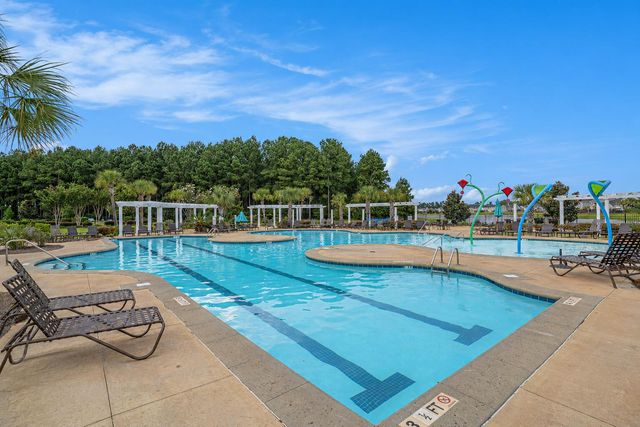 569 Yellow Leaf Lane, Summerville, SC 29486