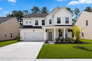 569 Yellow Leaf Lane, Summerville, SC 29486