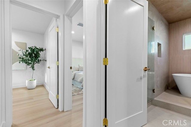 8321 Outland View, Sun Valley (los Angeles), CA 91352